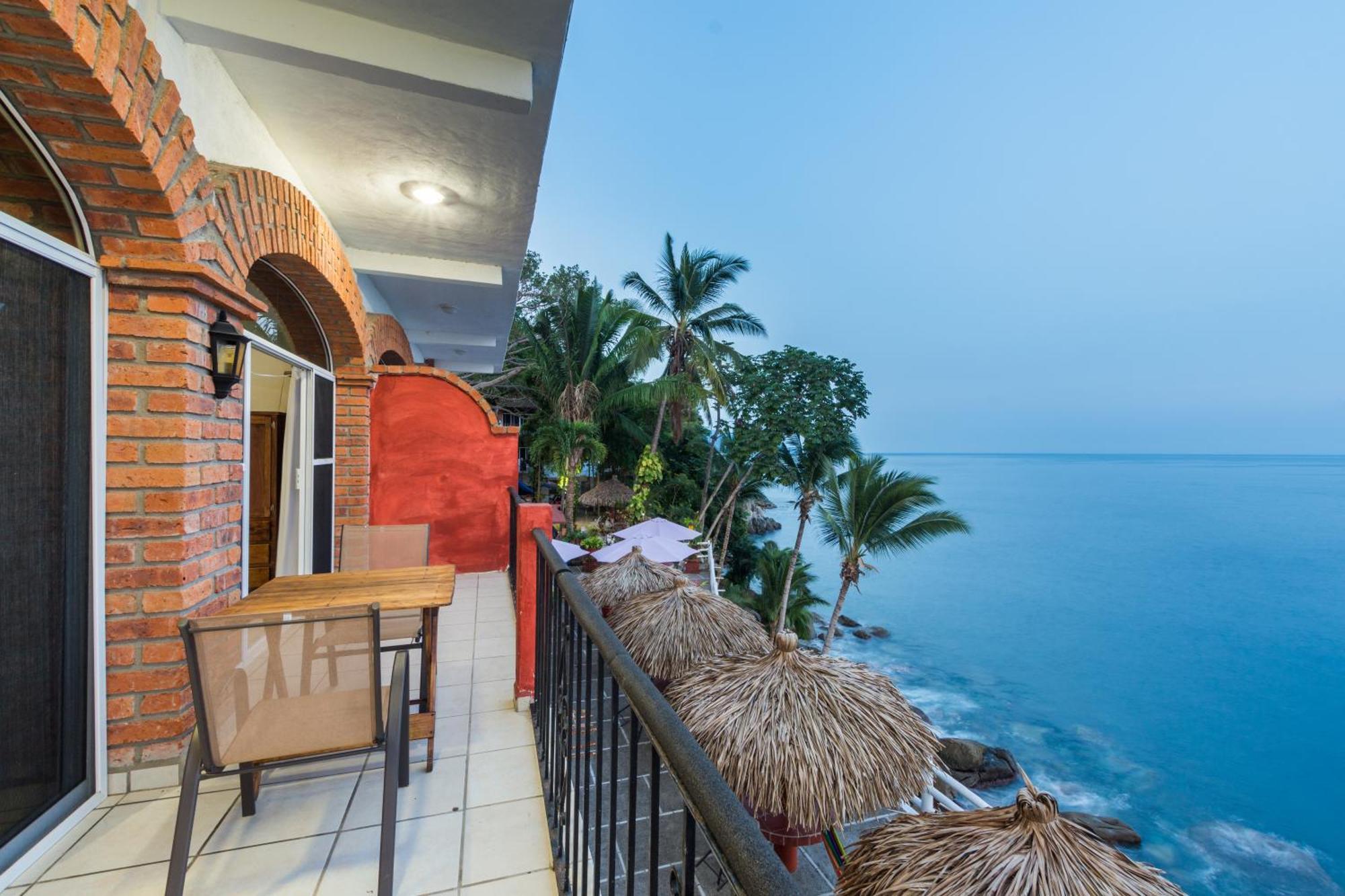 Traditional Sierra Leon Oceanfront Rooms - Adults Only Puerto Vallarta Extérieur photo